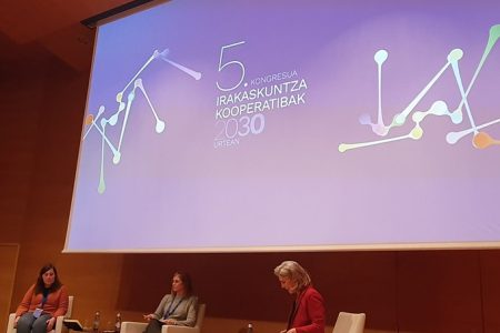 Irakaskuntza kooperatibak 2030. urtean